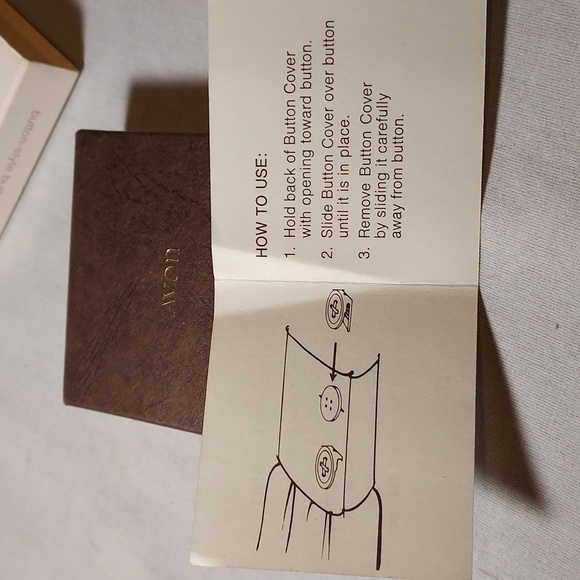 Vintage 1972 Avon Citation Jewelry For Men Button Style Button Covers - Picture 9 of 9